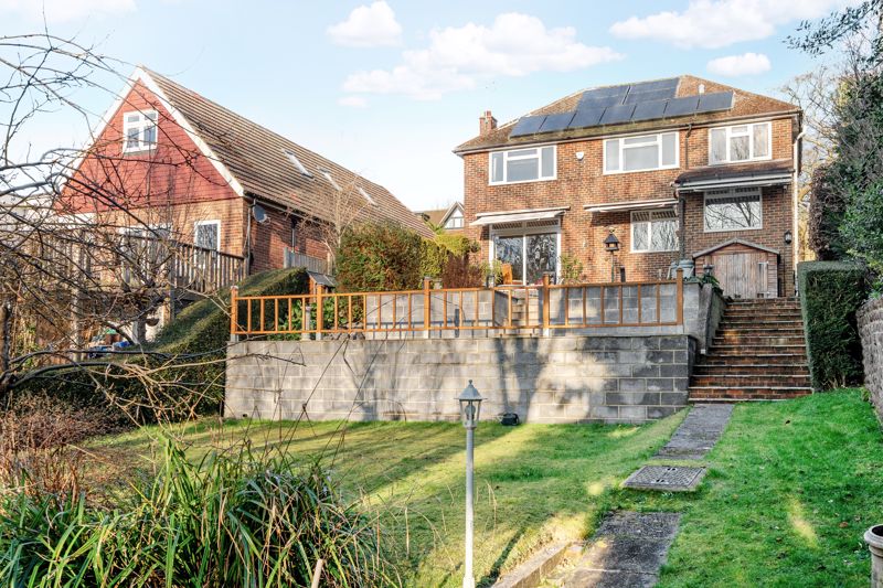 Rear- click for photo gallery